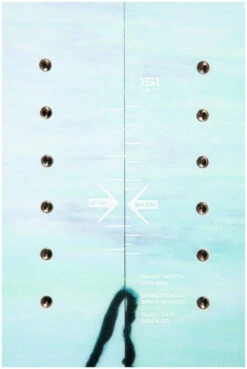 Nitro Volta Women's Splitboard 21/22 + Skins -Ski Promotions Magasin nitro volta women s splitboard 21 22 incl skins 151 8